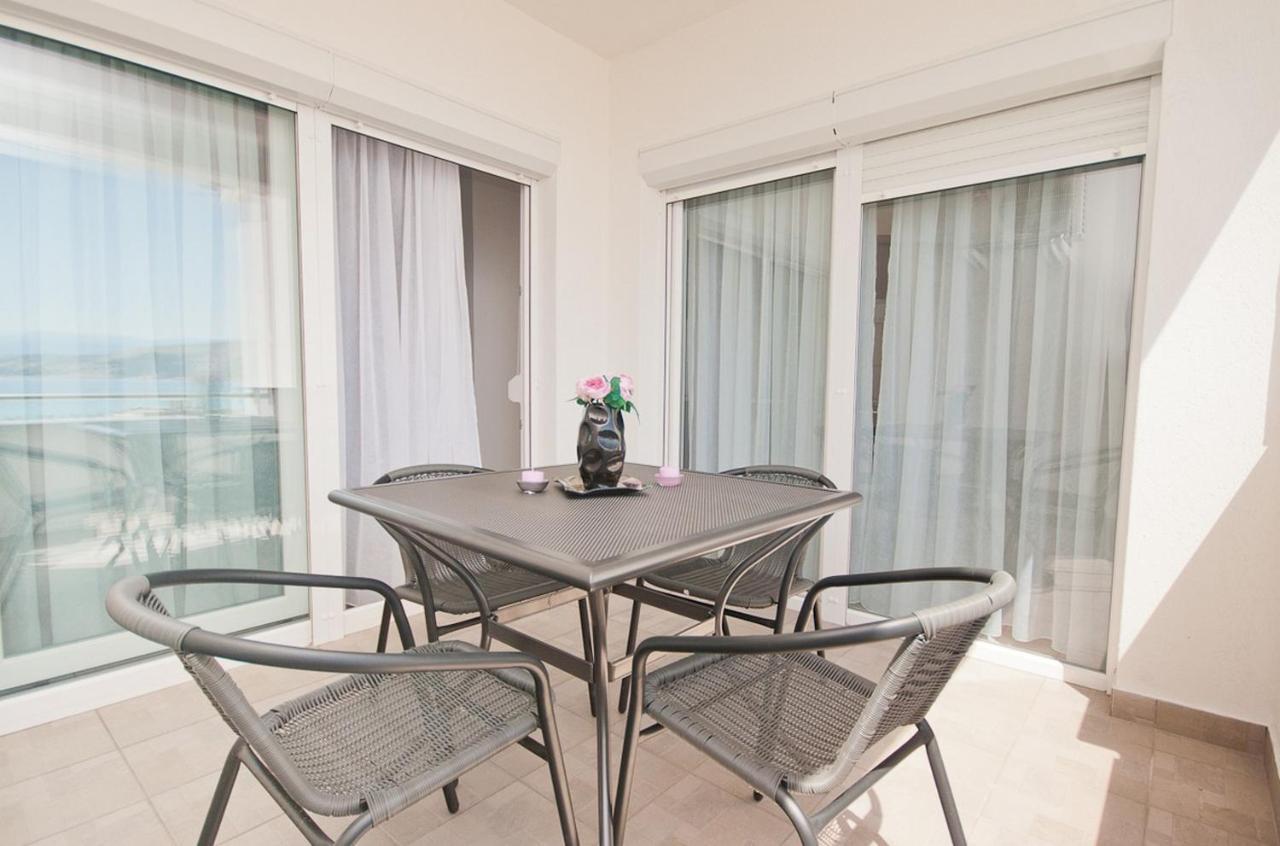 Beach Apartment Baska 外观 照片
